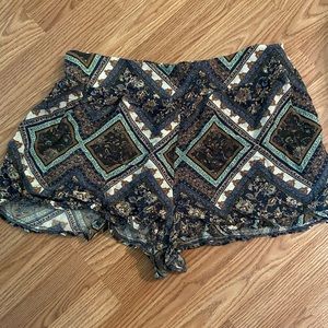 American Eagle Stretchy Shorts